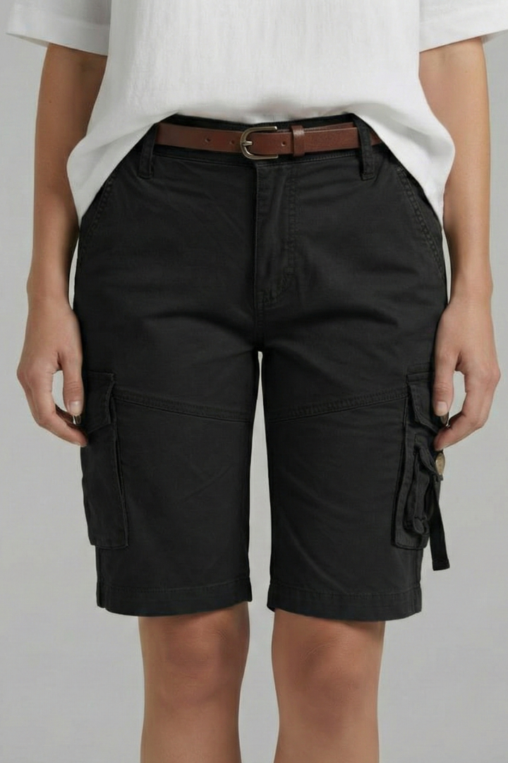 Helga | Damen-Cargo-Shorts mit Utility-Taschen