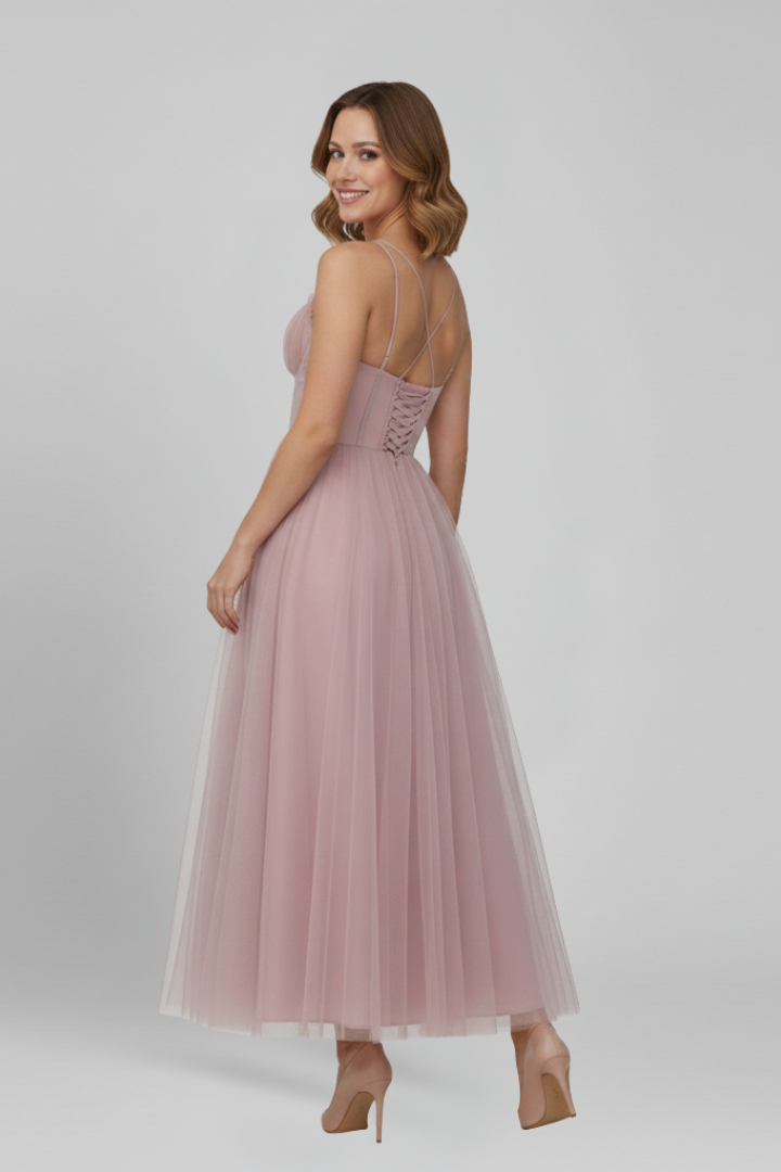Anna | Damenkleid mit trägerlosem Oberteil und Tüllrock