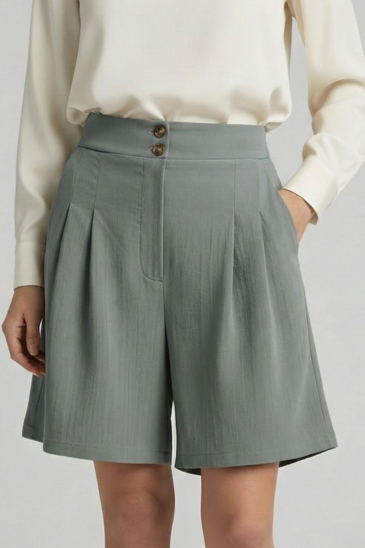 Isabella | Damen-Shorts mit hoher Taille, Falten und maßgeschneidertem Schnitt