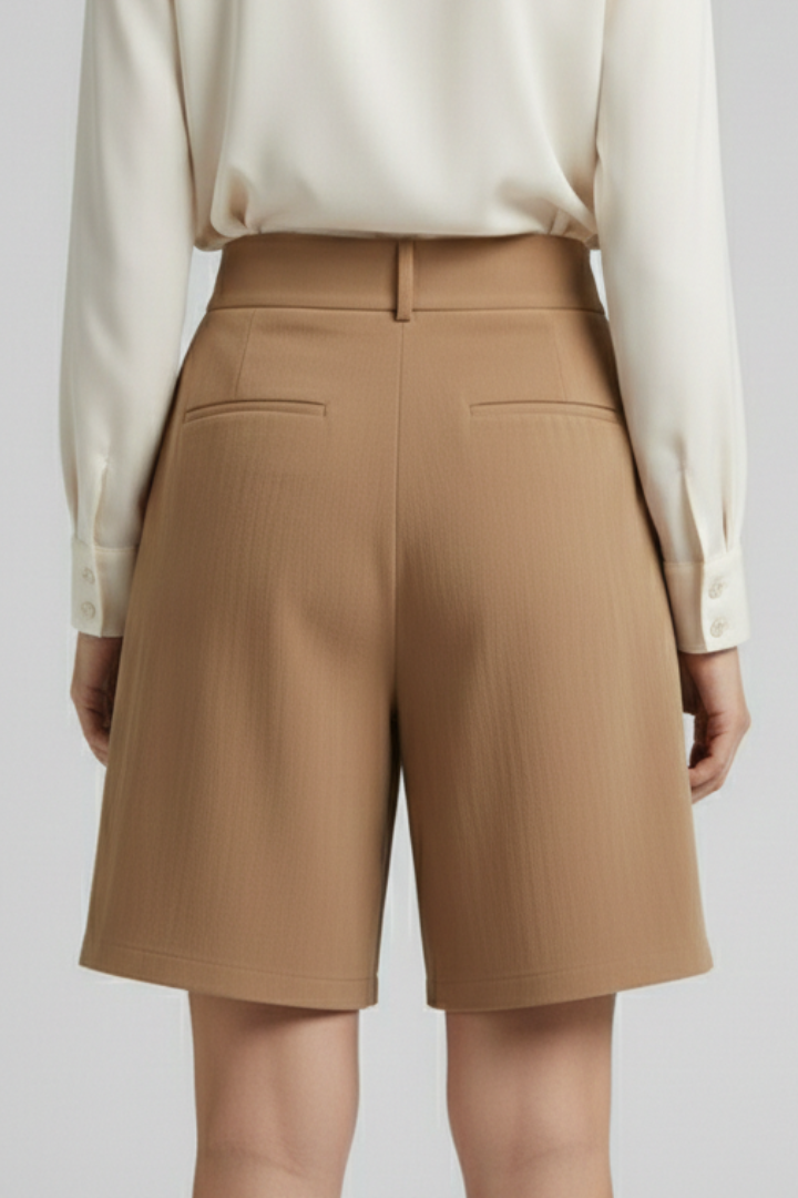 Isabella | Damen-Shorts mit hoher Taille, Falten und maßgeschneidertem Schnitt