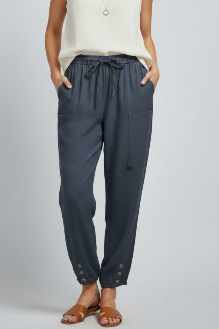 Annika | Damenhose mit Kordelzugbund und Knopfsaum