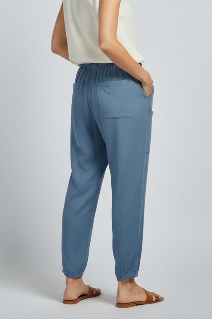 Annika | Damenhose mit Kordelzugbund und Knopfsaum