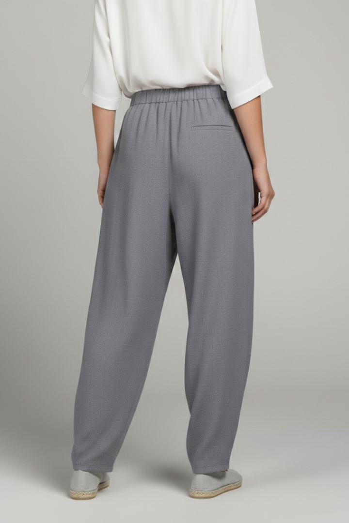 Claudia | Damenhose mit Elastischem Bund und Seitentaschen