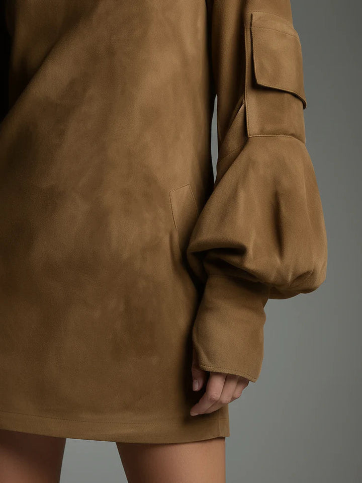 Damen-Minikleid aus Wildleder mit Rollkragen und lockerem Schnitt