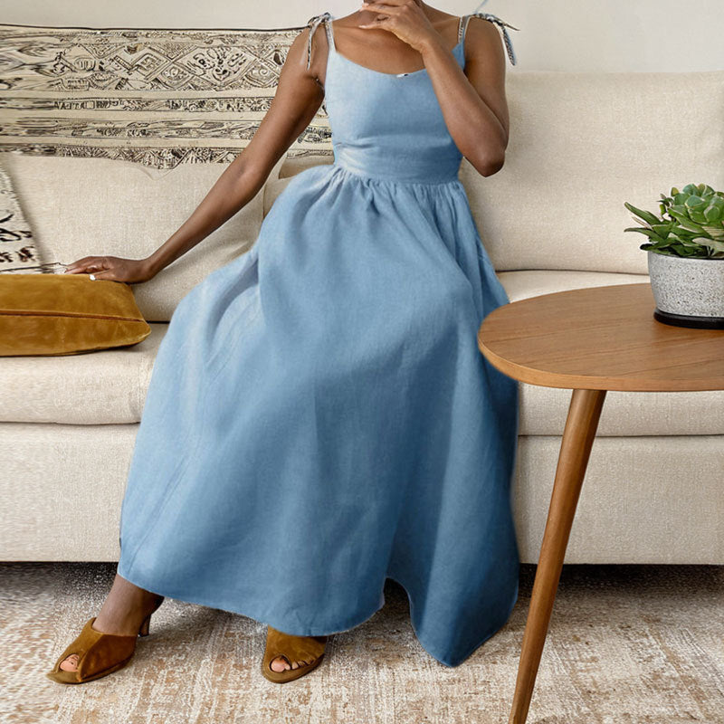 Nicole | Damen Midikleid mit V-Ausschnitt, Rückenausschnitt und Schlitz
