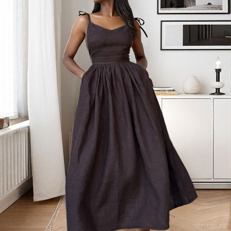 Nicole | Damen Midikleid mit V-Ausschnitt, Rückenausschnitt und Schlitz