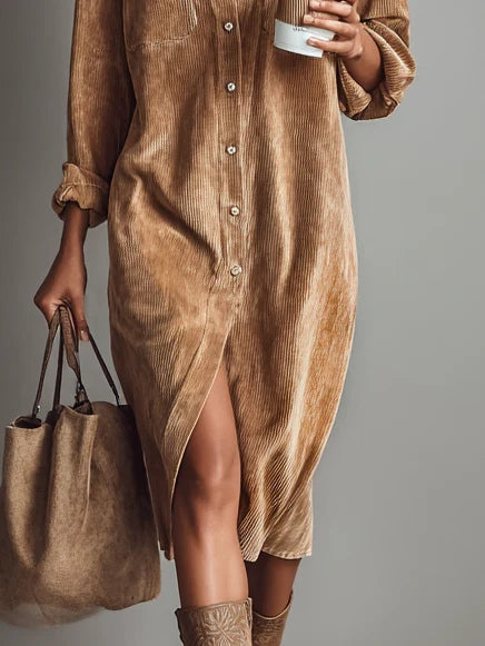 Damen-Midi-Kleid aus Cord mit Knopfleiste und Brusttaschen