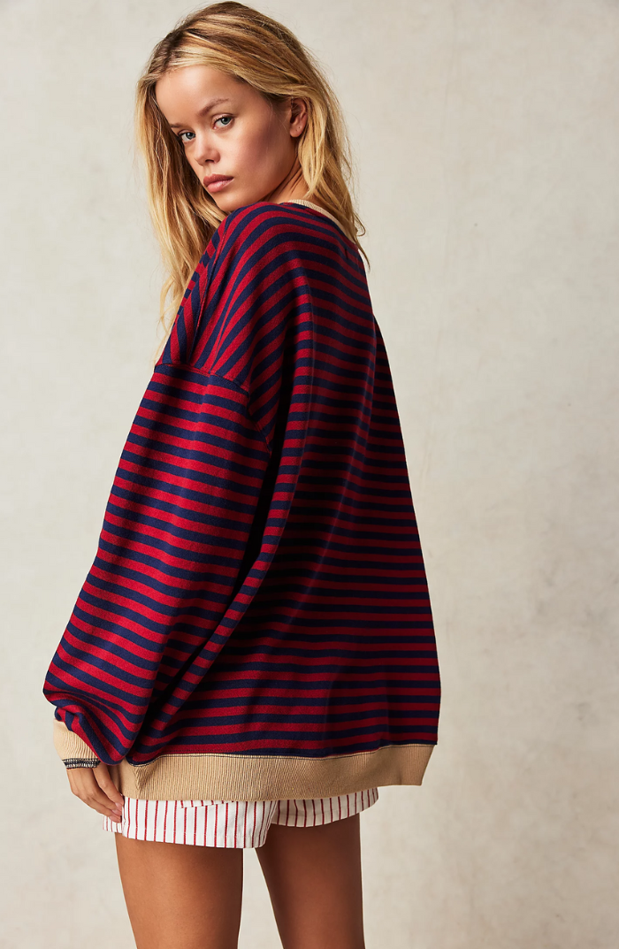 Yara - Gestreifter Pullover in Oversize Größe