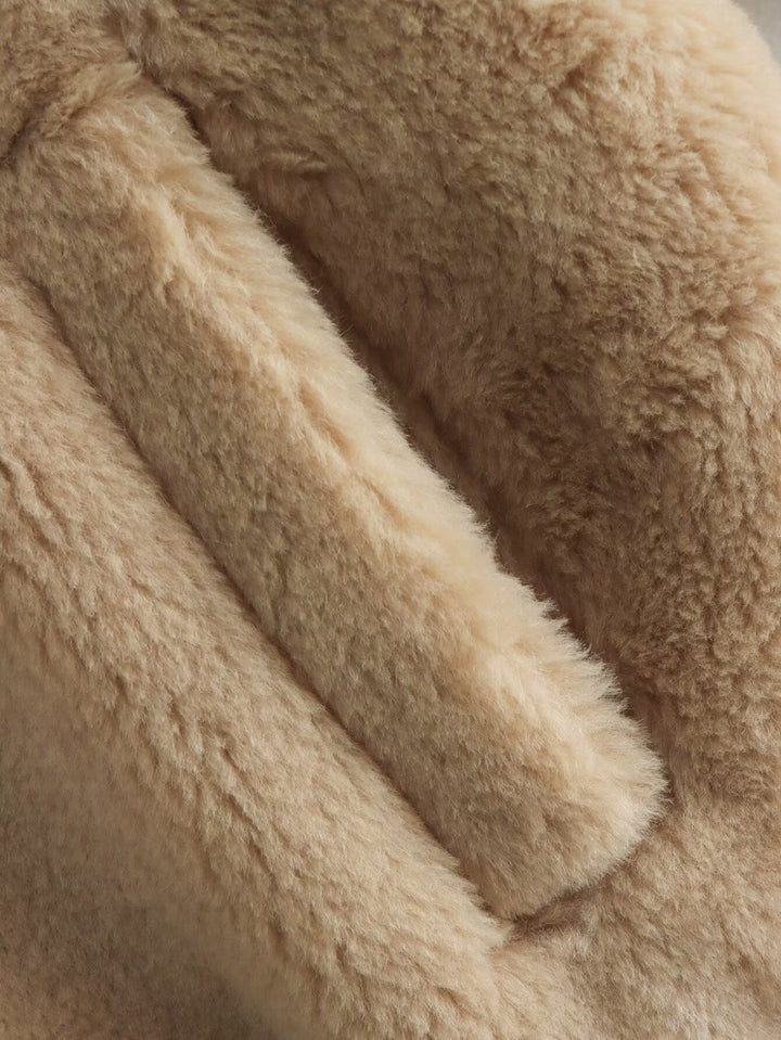 Yasmine - Weiche Teddybär Jacke für Damen
