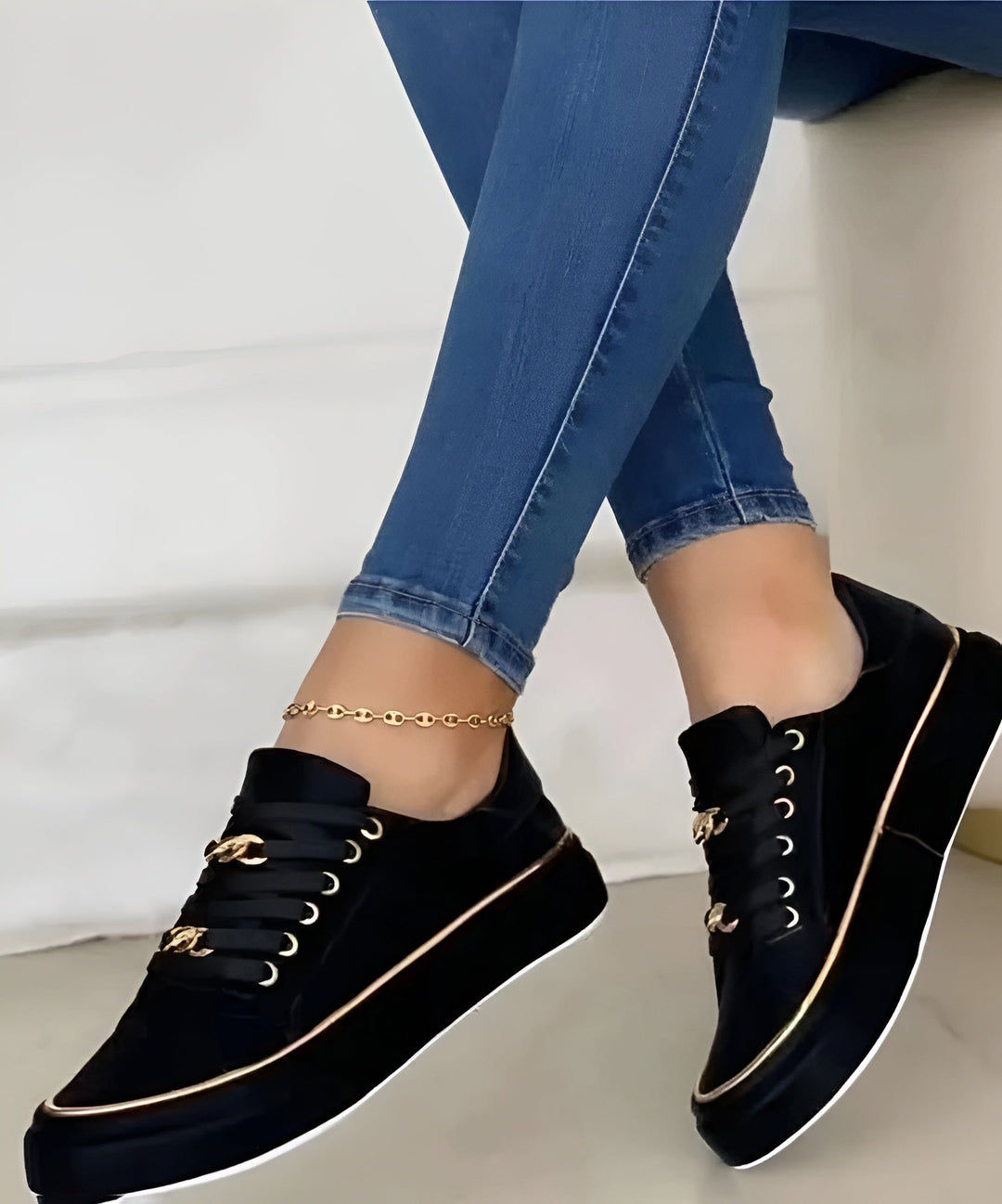 Orthopädische Sneaker für Damen mit Schnürung