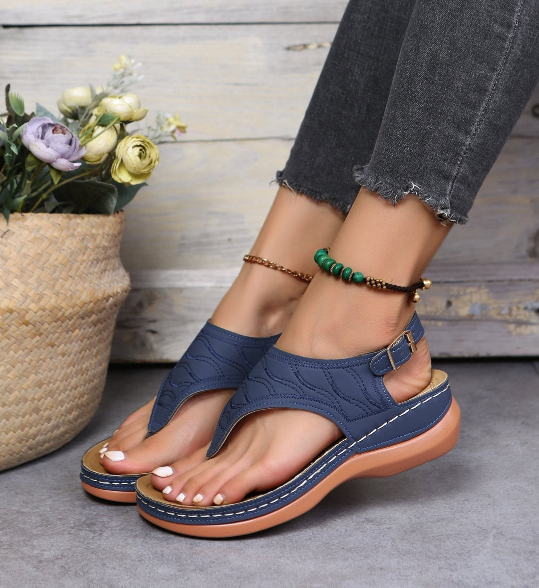 Aniek - Trendige orthopädische Sandalen