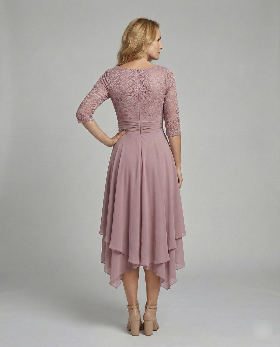 Gabriele – Elegant Loose Fit Chic  Dress for Women - Image 4