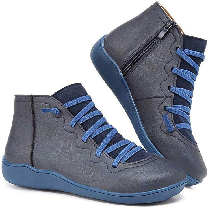 Afra – Retro Schnürstiefel