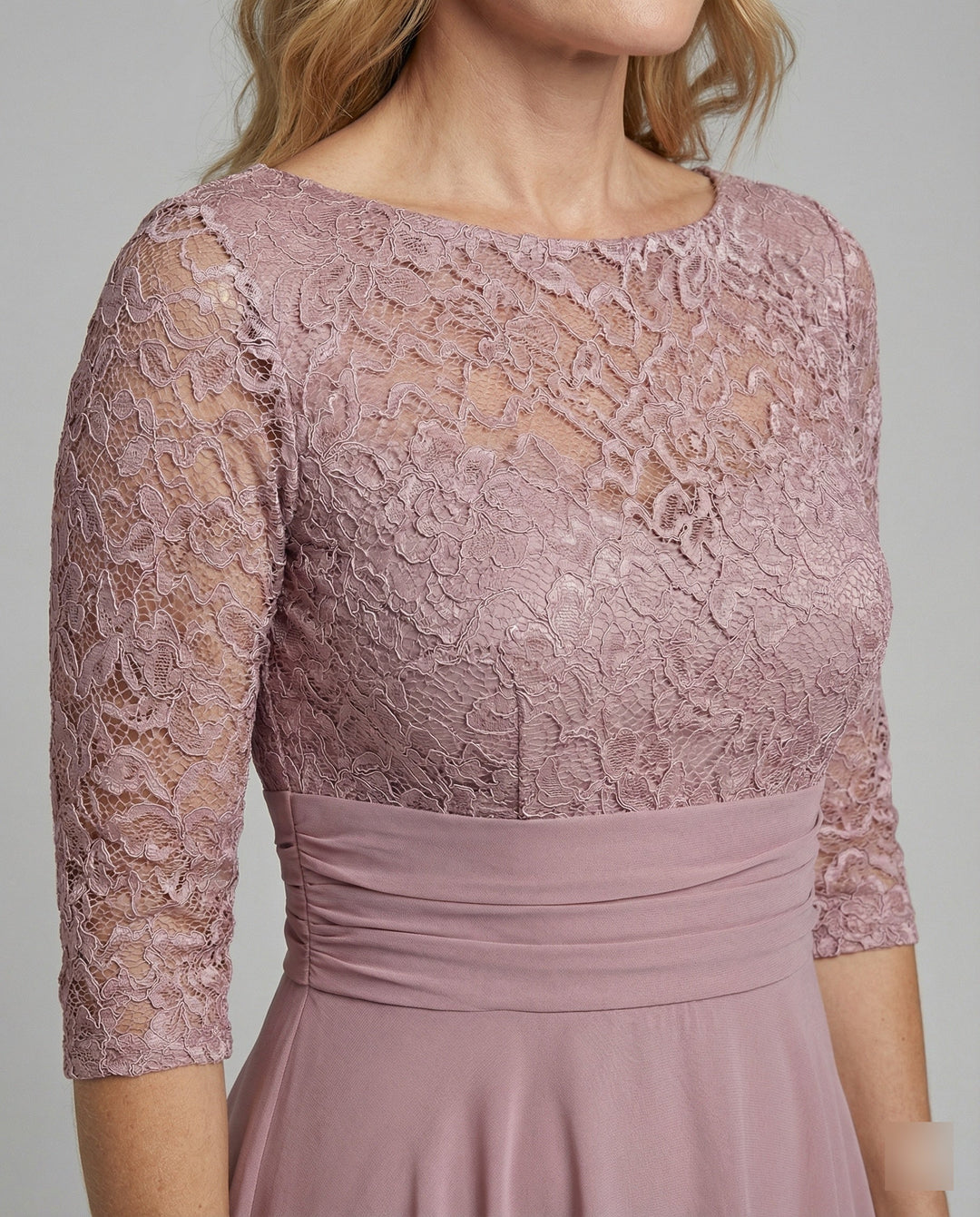 Gabriele – Elegant Loose Fit Chic  Dress for Women - Image 3