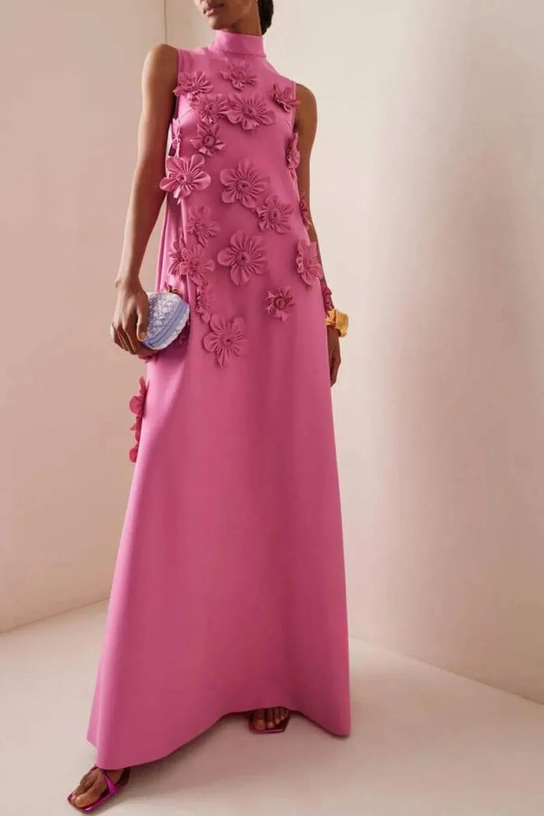 Damen Ärmelloses Maxikleid mit Stehkragen Blumenapplikationen und Nackenschleife