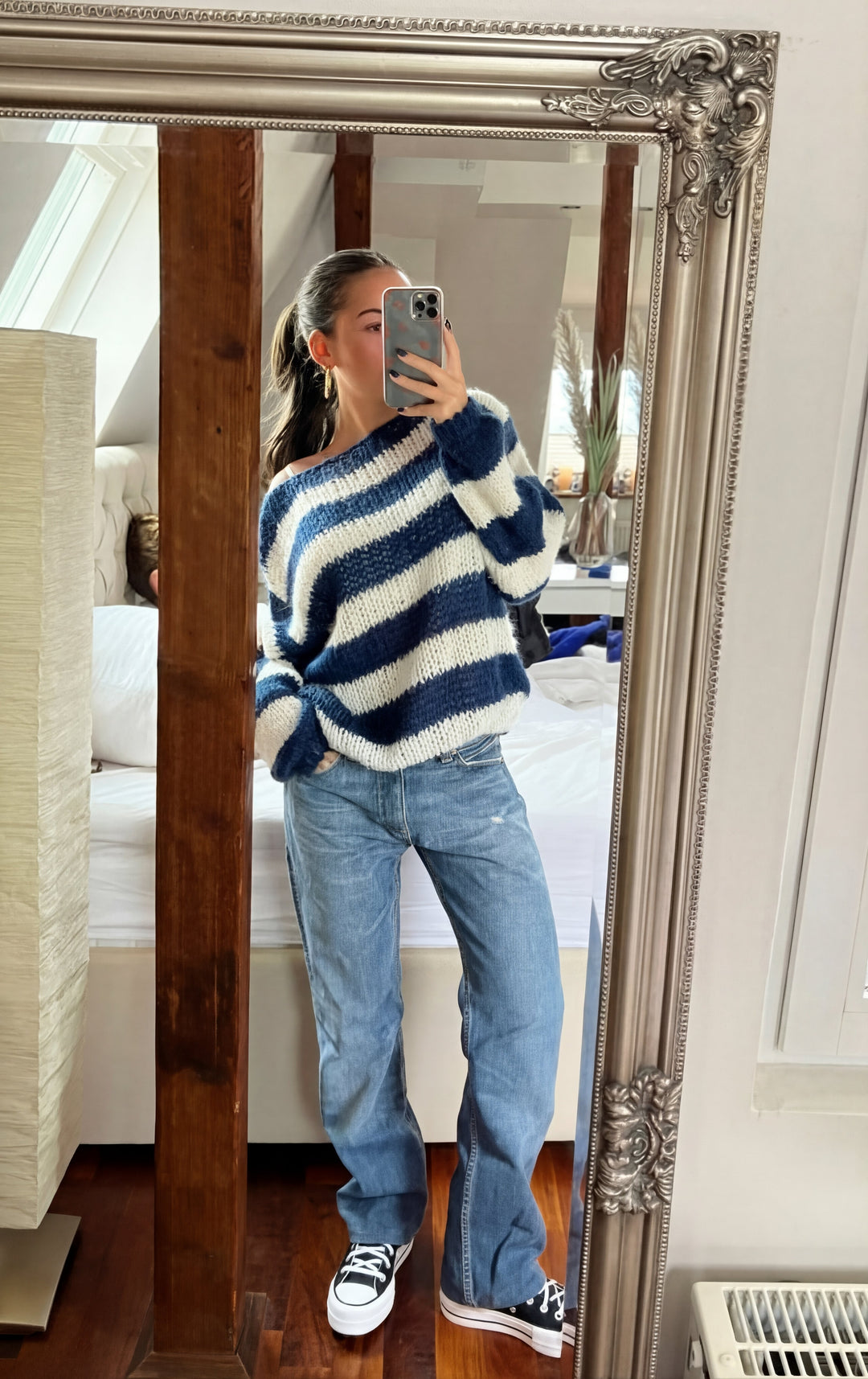 Damen Asymmetrischer Pullover mit strukturierter Oberfläche und langen Ärmeln