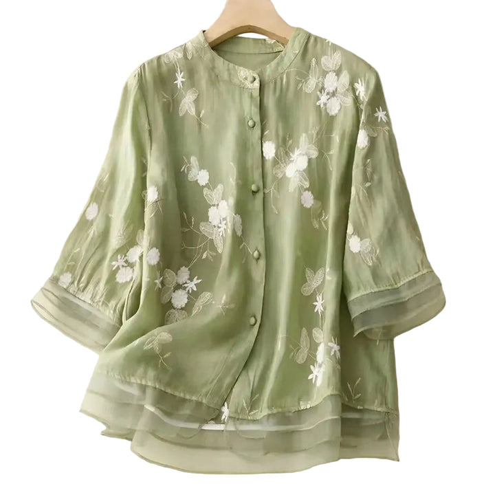 Damen Bluse mit Knopfleiste, Rundhalsausschnitt und floraler Struktur-Women blouse-Alpenkind