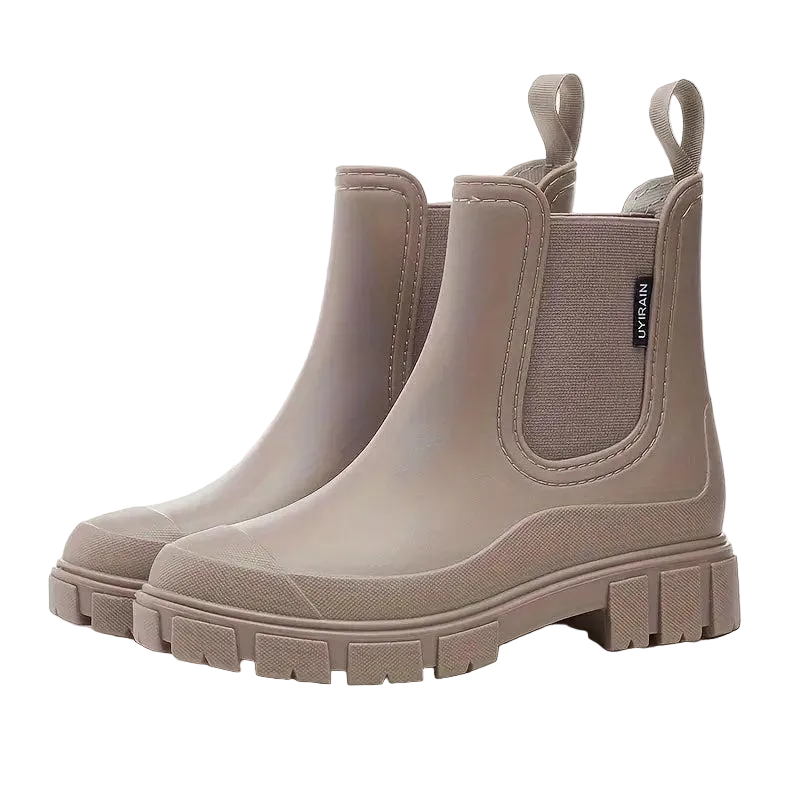 Damen Chelsea-Stiefeletten mit elastischen Seiteneinsätzen und Profilsohle-Women Footwear-Alpenkind