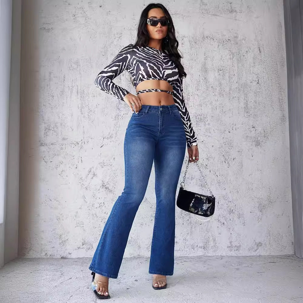 Damen Denim-Hose mit hohem Bund, ausgestelltem Bein und Taschen vorne und hinten-Women Pants-Alpenkind