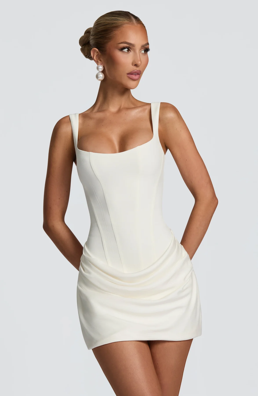 Damen Gerafftes Minikleid mit Karree-Ausschnitt und breiten Trägern