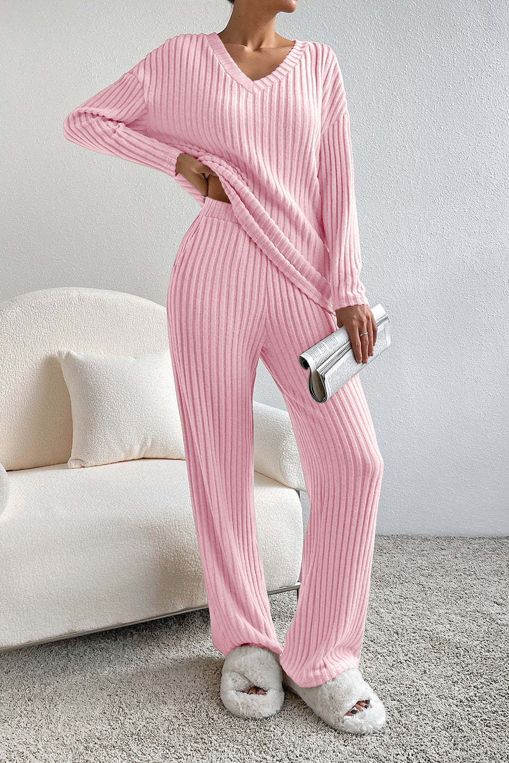 Damen Geripptes Strick Set mit V-Ausschnitt Langen Ärmeln und Weiter Hose