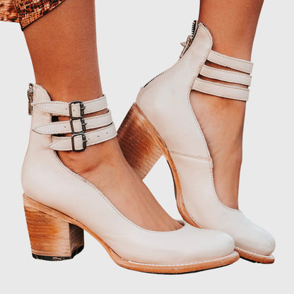 Damen Geschlossene Ankle-Boots mit Seitlichen Ausschnitten, Drei Schnallenriemen und Blockabsatz-Women Footwear-Alpenkind