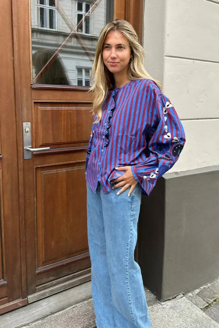 Damen Gestreiftes Hemd mit Rundhalsausschnitt Rüschenbesatz Knopfleiste und Ballonärmeln