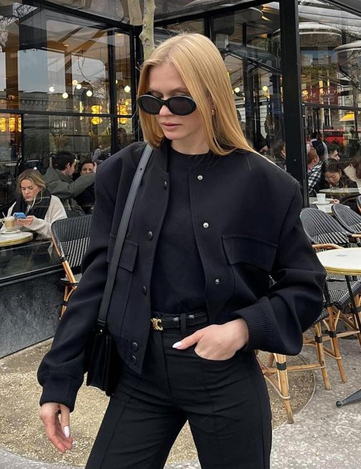 Damen Jacke mit Reißverschluss und zwei Fronttaschen