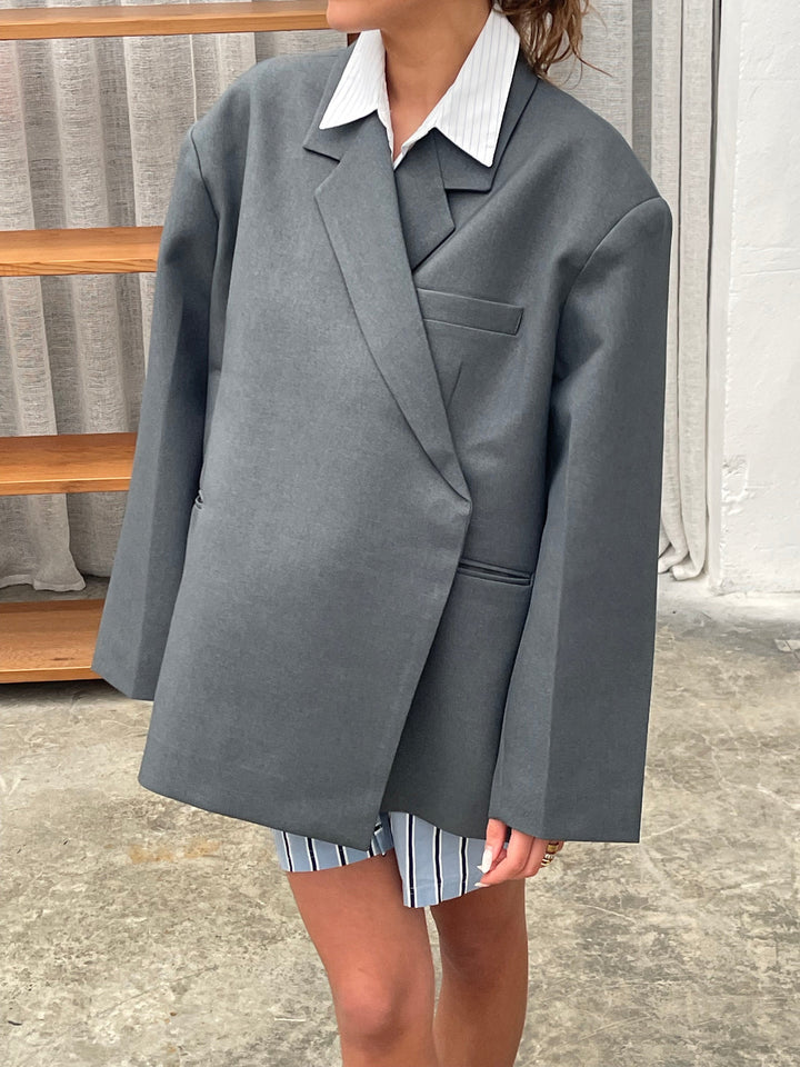 Damen Jacke mit Reverskragen und Einknopfverschluss
