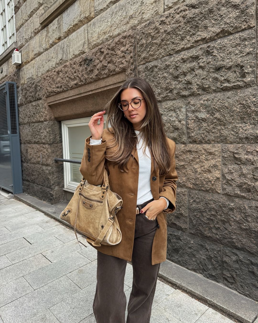 Damen-Jacke mit Reverskragen und Knopfverschluss vorne