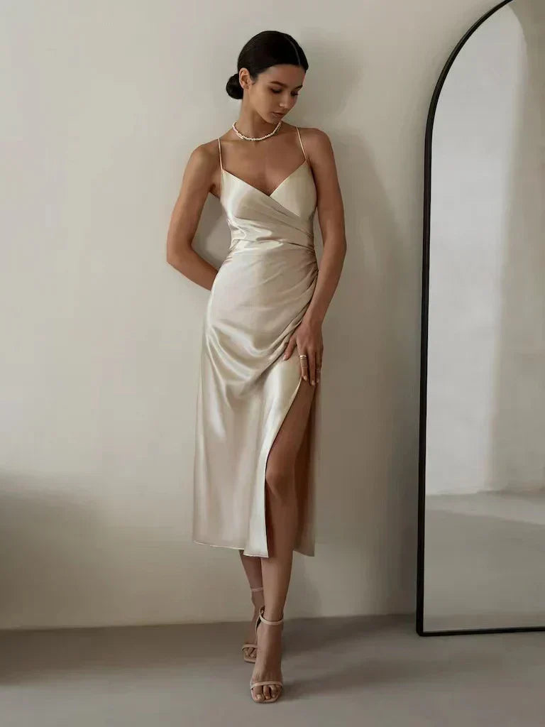 Damen Kleid mit Wickeloptik und dünnen Trägern
