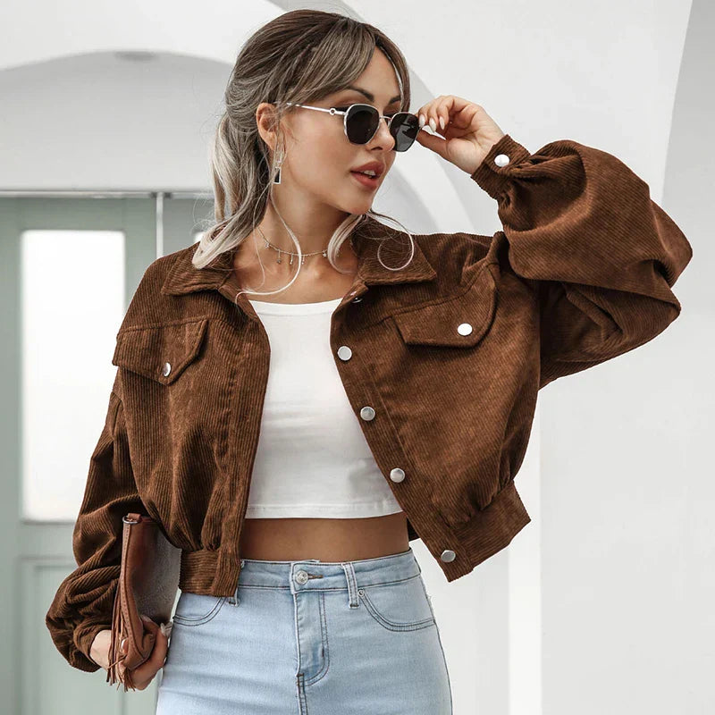 Damen Kurze Jacke mit Knopfleiste Kragen Brusttaschen und Langen Ärmeln
