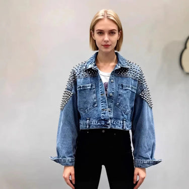 Damen Kurze Jeansjacke mit Nieten an den Schultern-Women Jackets-Alpenkind