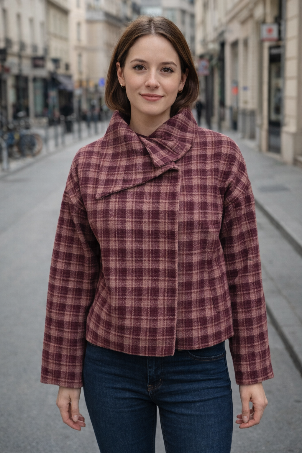 Damen kurze Karojacke mit asymmetrischem Kragen-Women Jackets-Alpenkind