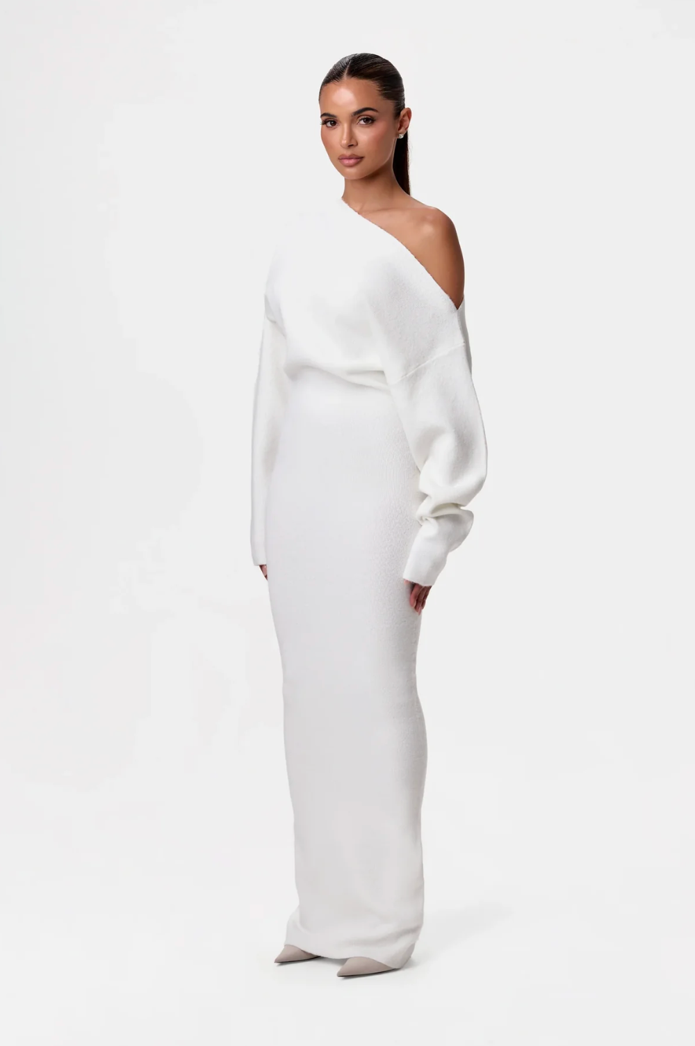 Damen Langärmliges Strick-Maxikleid mit Asymmetrischem Schulterausschnitt