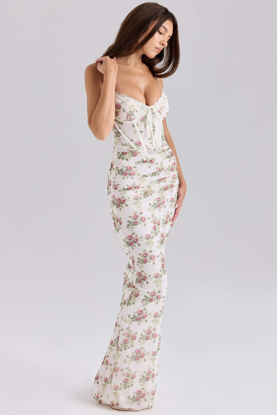 Damen Maxi Kleid mit Herzausschnitt Spaghettiträgern Bindeverschluss und floralem Muster