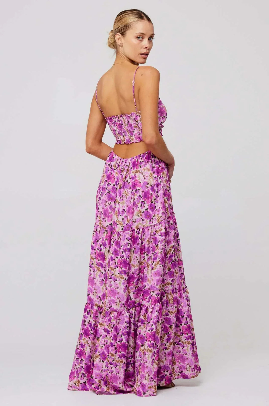 Damen Maxikleid mit Blumenmuster und Aussparungen mit Stufenrock und Spaghettiträgern