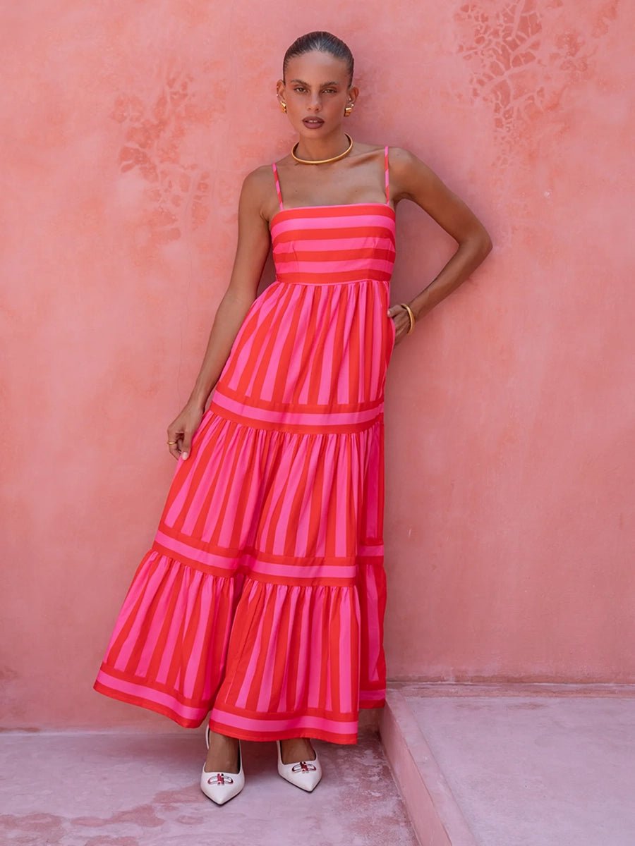 Damen Maxikleid mit geradem Ausschnitt und Spaghettiträgern mit Stufenrock und Streifenmuster