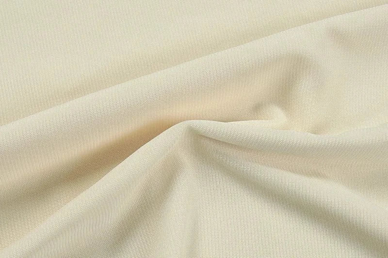 Damen Maxikleid mit Herzausschnitt Aussparung und Seitenschlitz mit Spaghettiträgern