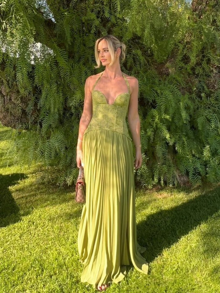 Damen Maxikleid mit Herzausschnitt und plissiertem Rockteil