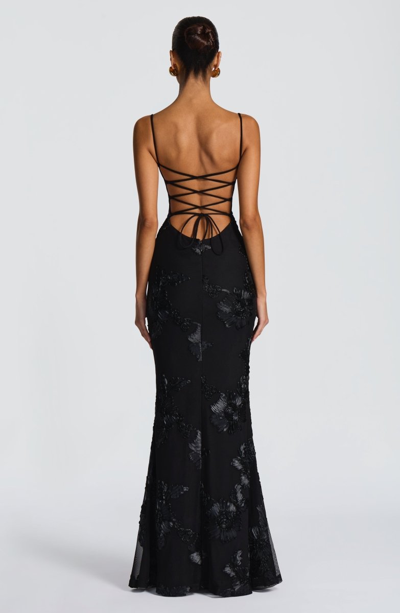 Damen Maxikleid mit Herzausschnitt und Spaghettiträgern mit Schnürung am Rücken und Blumenapplikationen