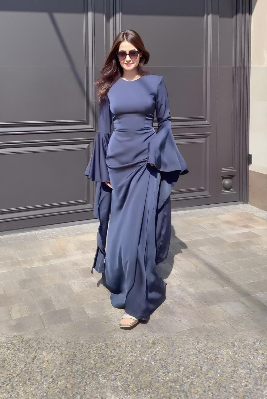 Damen Maxikleid mit Rundhalsausschnitt und Langen Volantärmeln