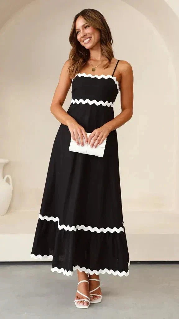 Damen Maxikleid mit Spaghettiträgern geradem Abschluss Zickzackborte und gerafftem Rücken