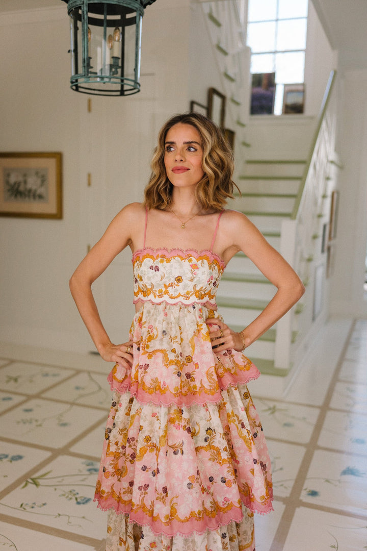 Damen Maxikleid mit Spaghettiträgern Schnürung am Rücken und Stufenrock im Blumenmuster