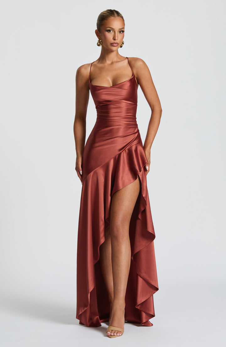 Damen Maxikleid mit Spaghettiträgern und Asymmetrischem Saum