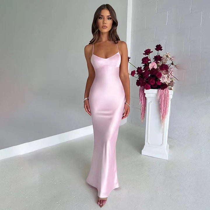 Damen Maxikleid mit Spaghettiträgern und Kreuzträgern am Rücken