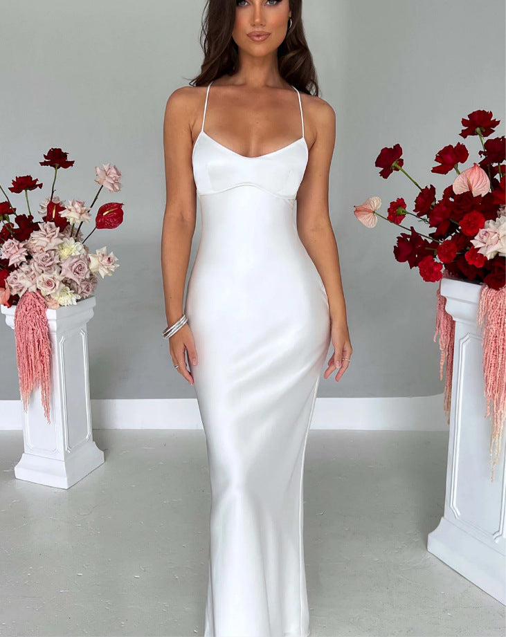 Damen Maxikleid mit Spaghettiträgern und Kreuzträgern am Rücken