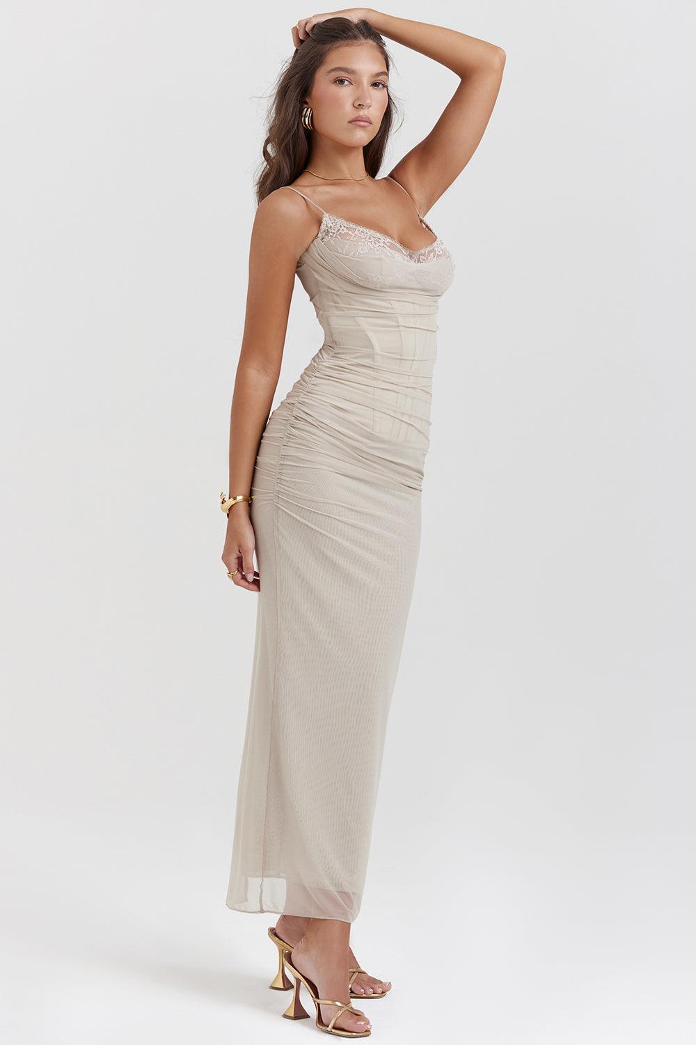 Damen Maxikleid mit Spaghettiträgern und Spitzenbesatz mit gerafftem Oberteil