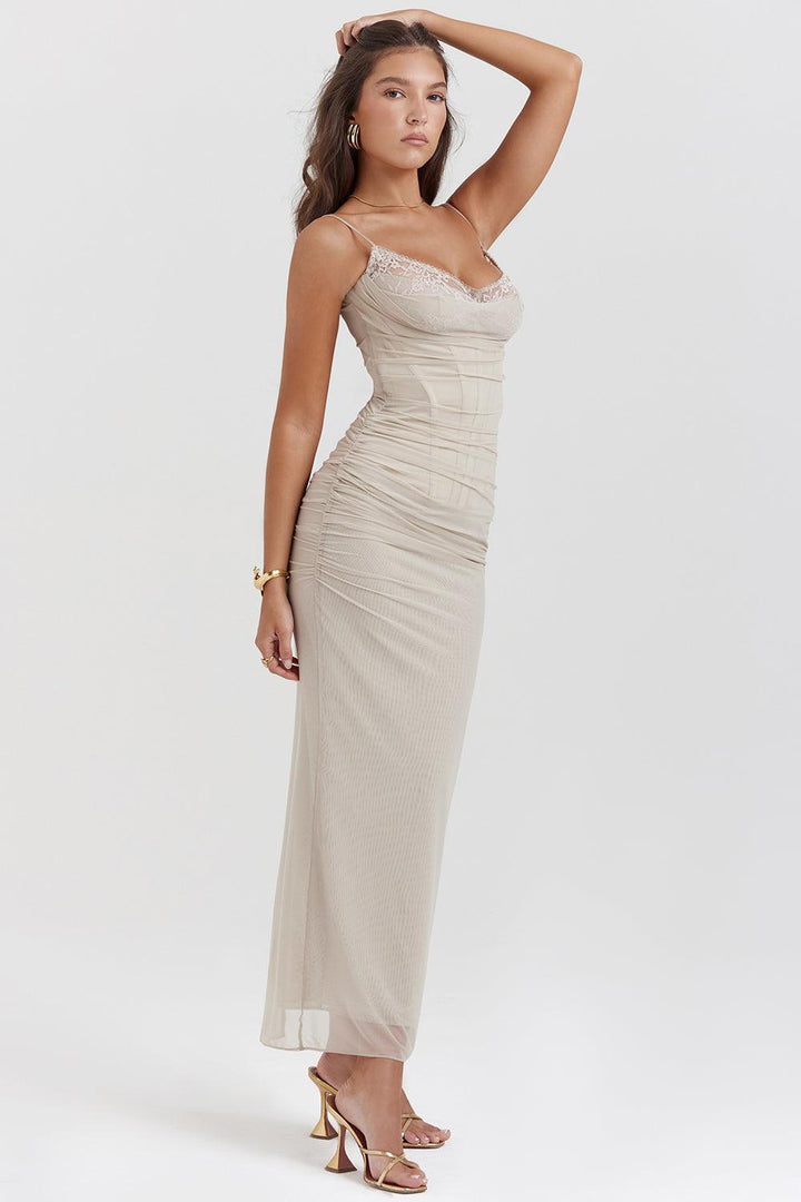 Damen Maxikleid mit Spaghettiträgern und Spitzenbesatz mit gerafftem Oberteil