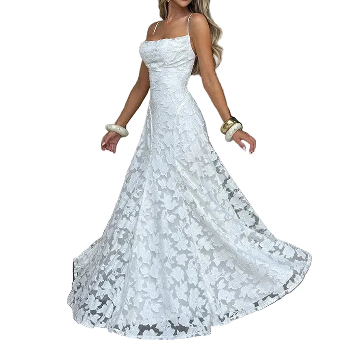 Damen Maxikleid mit Spaghettiträgern und floraler Struktur-Maxi Dress-Alpenkind